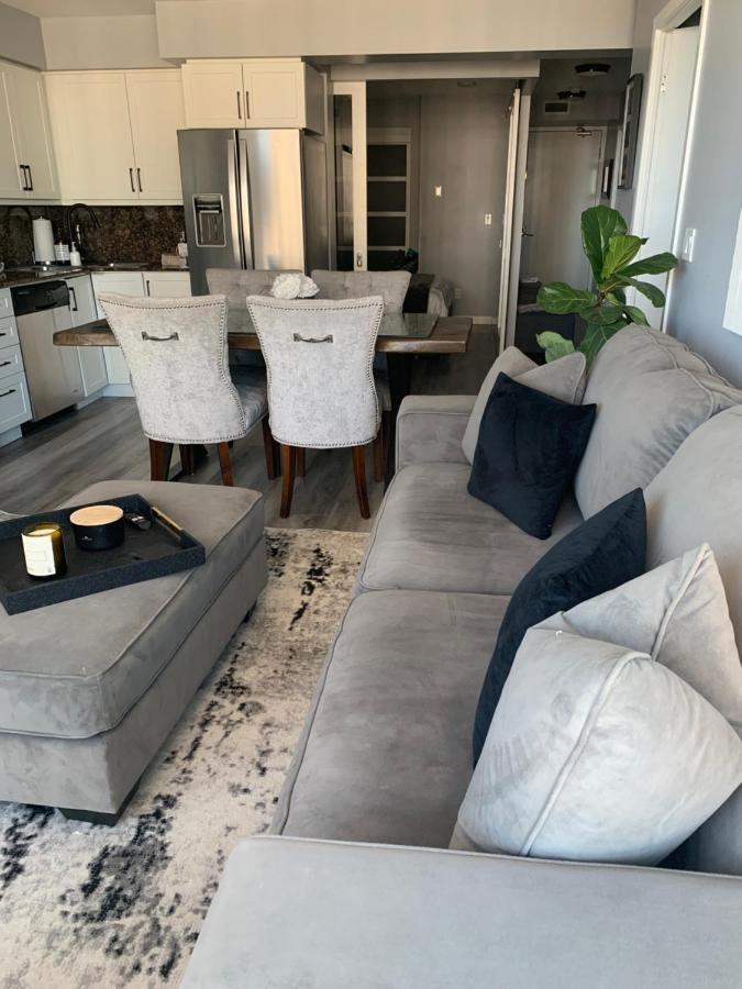 Downtown Waterfront Suites With Cn Tower Views Торонто Екстериор снимка
