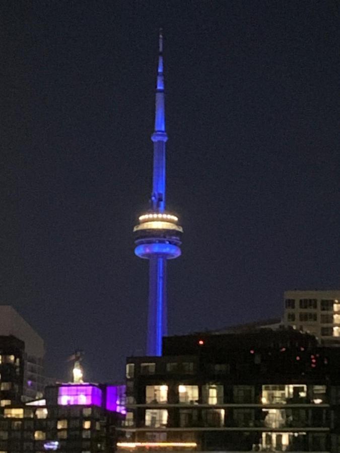 Downtown Waterfront Suites With Cn Tower Views Торонто Екстериор снимка
